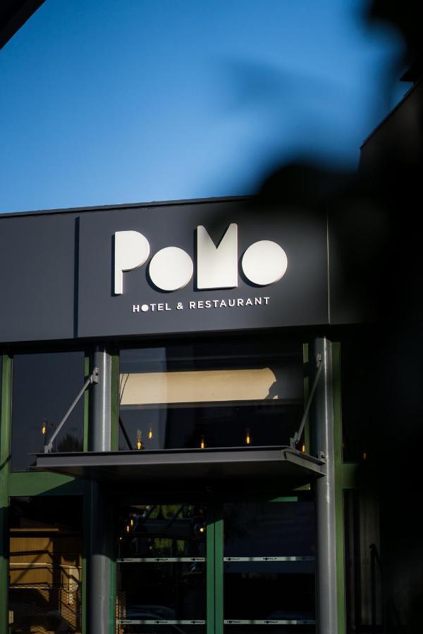 Pomo Hotel & Restaurant Échirolles Esterno foto